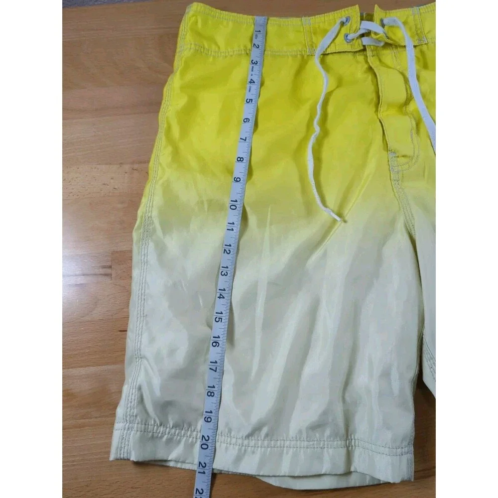 American Eagle Swim Trunks Board Shorts Men's 34 Yellow Eagle Print Beach Surf
